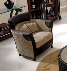 TN 1653 ARMCHAIR COL. CANDLE