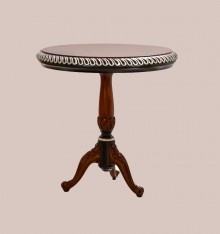 TN 4099/32 PEDESTAL TABLE WOODEN TOP COL. CANDLE